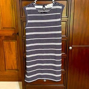 Women’s Loft Dress-Size Large
